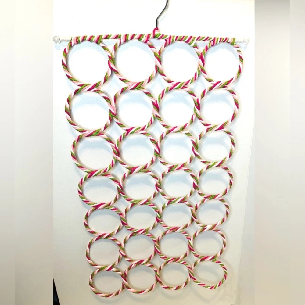 28-Slot Foldable Ring Hanger Organizer for Scarves, Handkerchiefs, Ties, Belts